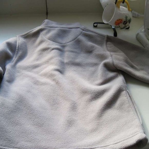 Seaworld Adventure Parks Shamu Pull Over Sweater Size 5 Beige Tail Zipper Flawed - Picture 13 of 13